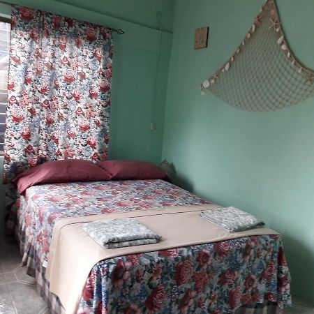 Villy'S Cottage North End Luaran gambar